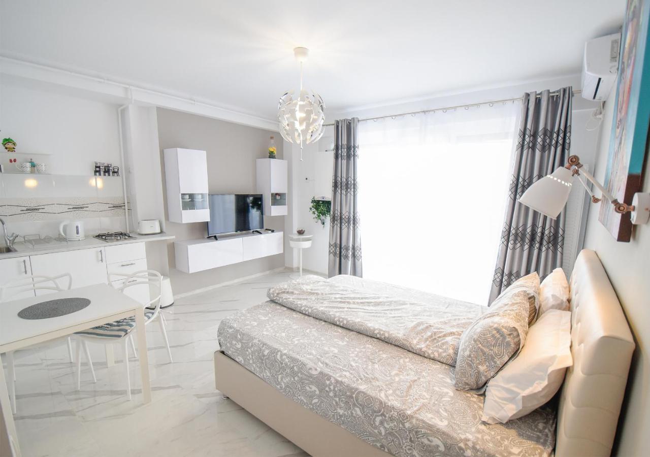 Sea View Studio - Mamaia Nord 2 Apartment Navodari Exterior photo